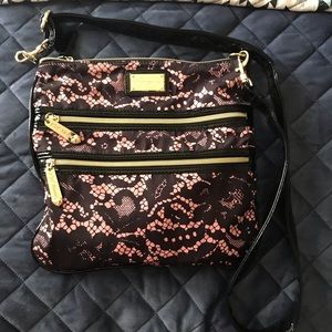 Betsey Crossbody